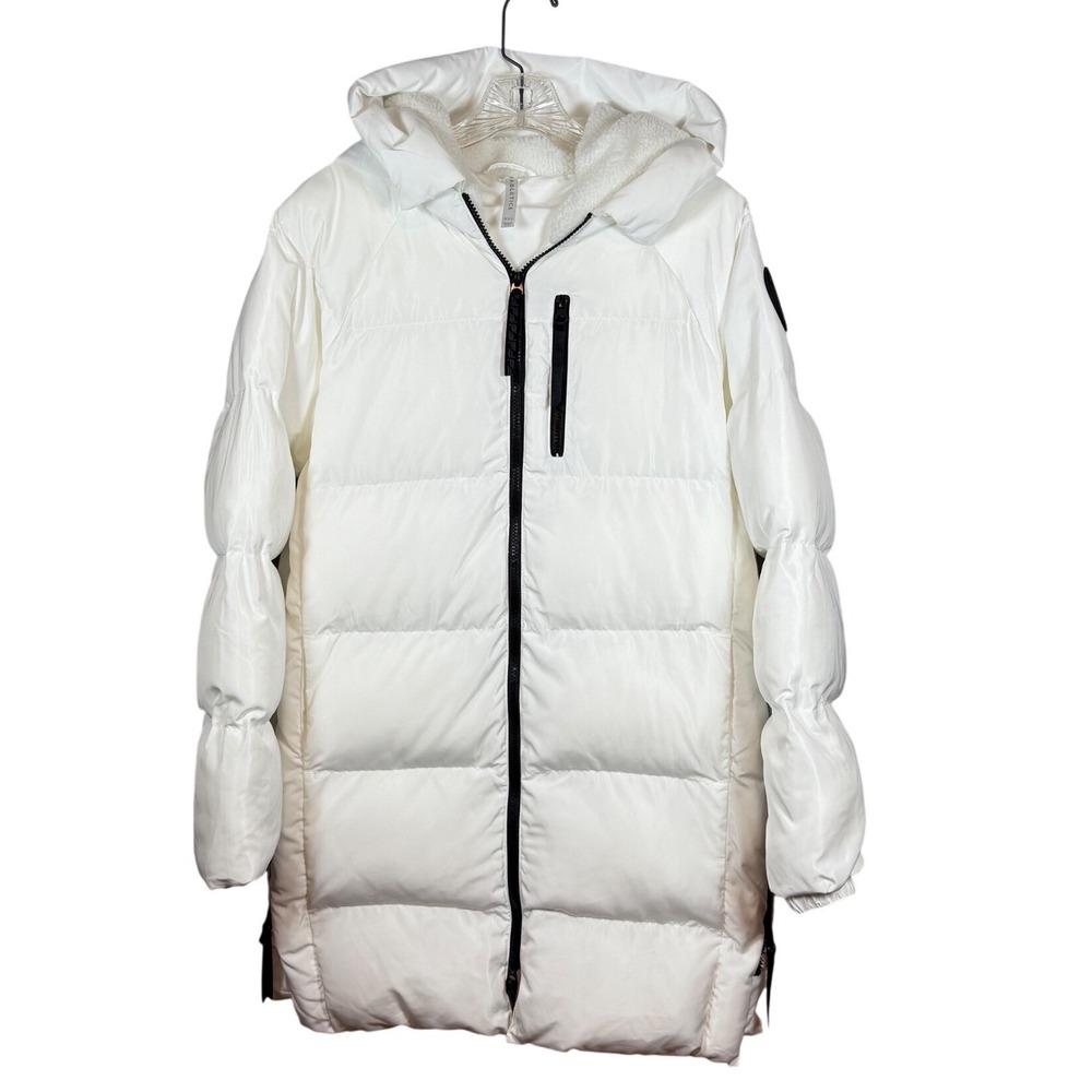 NWOT FABLETICS Adventure Puffer Coat, Porcelain/Black, Size XXS - Picture 4 of 13